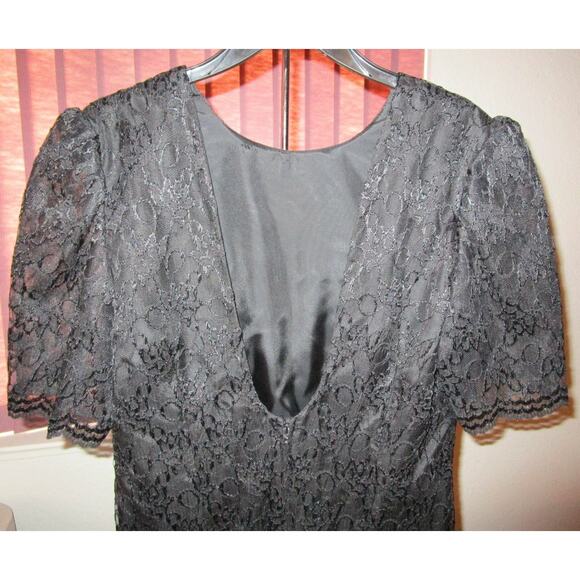Late Edition Vtg 80s Black Lace Cocktail Dress Low Cut V Back USA Union Made 14 - Picture 6 of 8